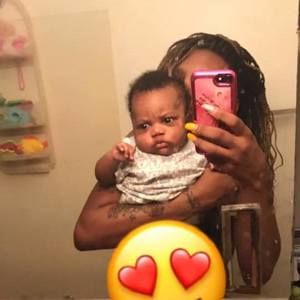 Meet your Posher, Lexi